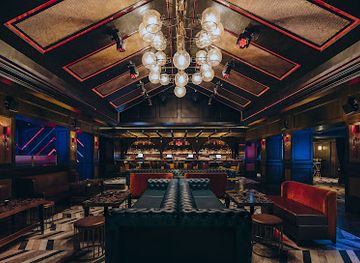 Avenue Lounge