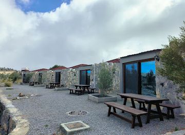 oman/jebel-shams/nightclub/jebel-shams-resort