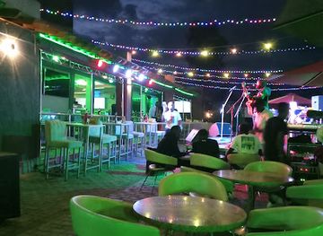 uganda/kampala/naguru/nightclub/chambers-bar