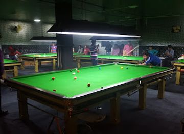 DeStrokes Snooker Club