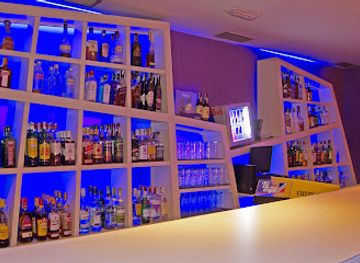 spain/avila/nightclub/discoteca-amadeus