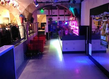 Le Vogue Club