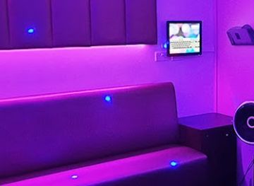 united-kingdom/cambridge/grantchester/nightclub/80s-karaoke-bar