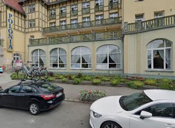 poland/stolowe-mountains/nightclub/slushy