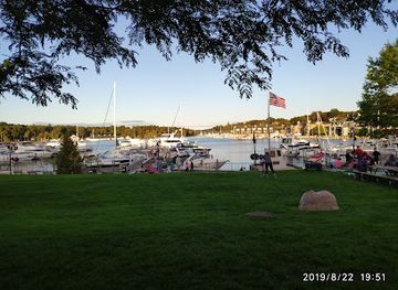 michigan/charlevoix/nightclub/the-villager-pub