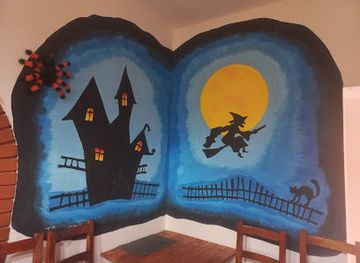 hungary/mecsek/nightclub/boszi-bufe