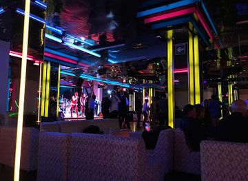 italy/val-di-chiana/nightclub/la-bussola-inn