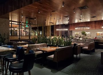 Earls Kitchen + Bar