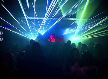 australia/tasmanian-wilderness/nightclub/insomnia-fridays