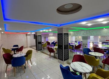 morocco/todra-gorge/nightclub/cafe-perla