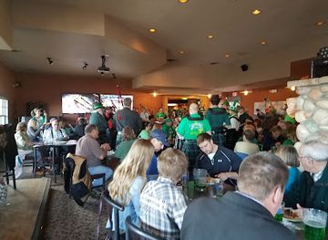 montana/beartooth-highway/nightclub/red-door-lounge