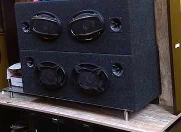 peru/ica/nightclub/la-cueva-del-lobo