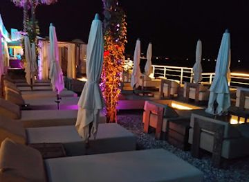 croatia/opatija/nightclub/hemingway-bar-opatija