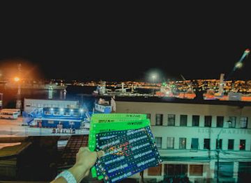 chile/valparaiso/cerro-alegre/nightclub/mero-club