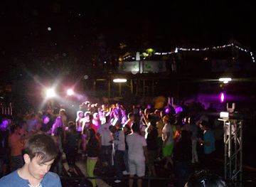 south-africa/wild-coast/nightclub/nicci-beach