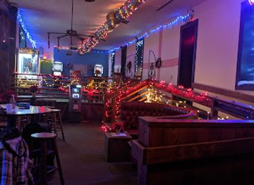 iowa/davenport/nightclub/carriage-haus