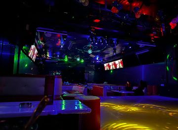 mali/boucle-du-baoule-national-park/nightclub/b-lounge-golf