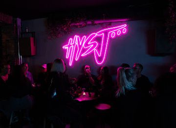 norway/oslo/holmenkollen/nightclub/hysj