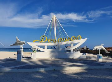 indonesia/pulau-derawan/nightclub/pantai-derawan