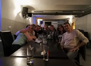 Cafe Dance Club U3