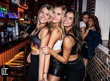 florida/gainesville/nightclub/lit-at-downtown-nightclub-patio-bar