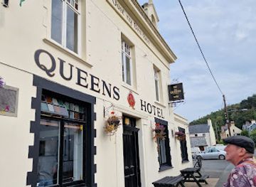 isle-of-man/laxey/nightclub/the-queens-hotel