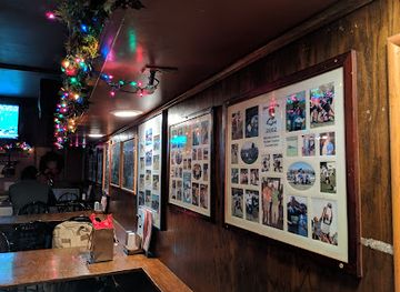 virginia/blacksburg/nightclub/square-5-public-house