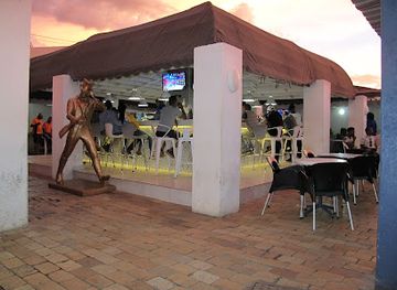 ZARAH LOUNGE