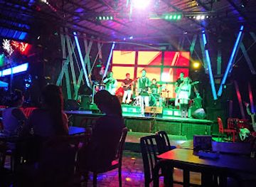 philippines/puerto-princesa/nightclub/tiki-resto-bar