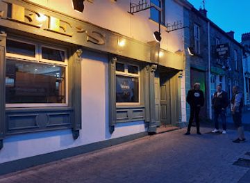 ireland/county-cavan/nightclub/lee-s