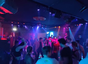 germany/bonn/nightclub/gleis8