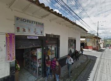 ecuador/carchi-region/nightclub/dance-discotek-club