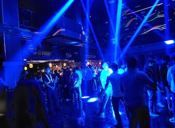 Club Sixteen