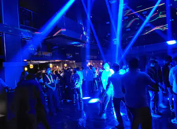 Club Sixteen