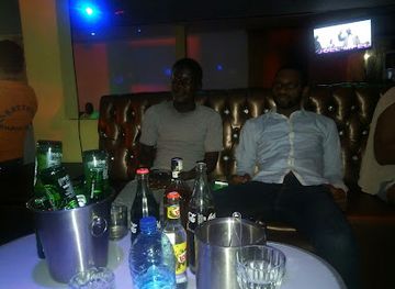 cameroon/douala/bonapriso/nightclub/la-bretonne
