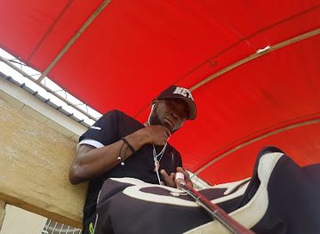 gabon/nyanga-province/nightclub/titanic-night-club