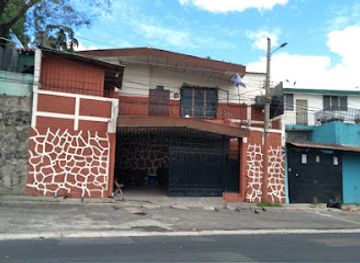 el-salvador/los-cobanos-beach/nightclub/club-zou-bar