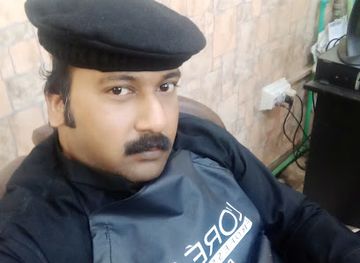 pakistan/lahore/model-town/nightclub/new-look-hair-saloon