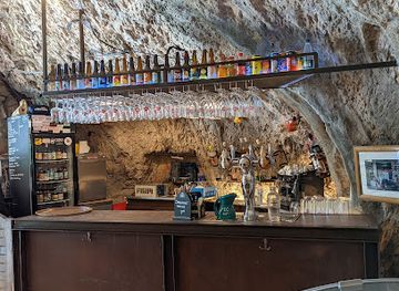 france/ardèche-gorges/nightclub/restaurant-la-grotte-des-tunnels