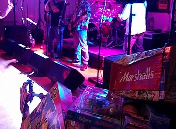 rhode-island/warwick/nightclub/club-frontenac