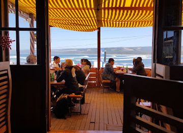 chile/pichilemu/nightclub/cavala