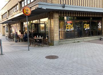 finland/espoo/leppavaara/nightclub/fins-bar-cafe