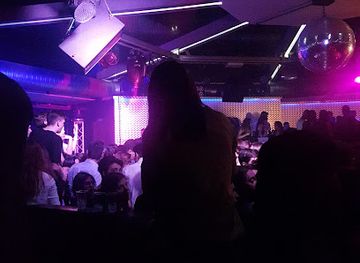 italy/piedmont/nightclub/caveau-club-discoteca