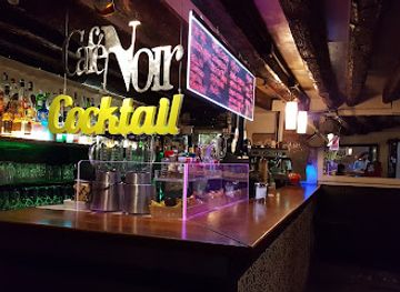 italy/venice/dorsoduro/nightclub/cafe-noir