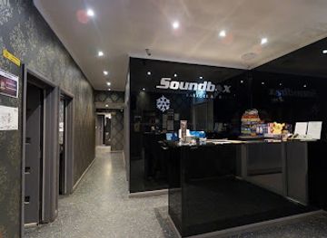 australia/canberra/dickson/nightclub/soundbox-karaoke-bar