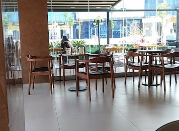 albania/lezhe/nightclub/bar-milenium