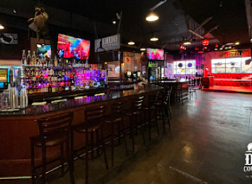 wisconsin/kenosha/nightclub/duke-s-country-saloon