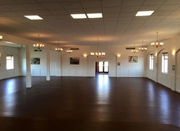 ohio/cuyahoga-valley-national-park/nightclub/carovillese-lodge-club