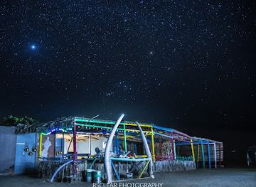 oman/masirah-island/nightclub/masirah-beach-camp