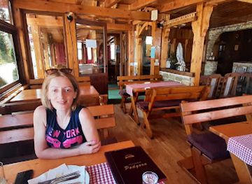 montenegro/zabljak/nightclub/podgora